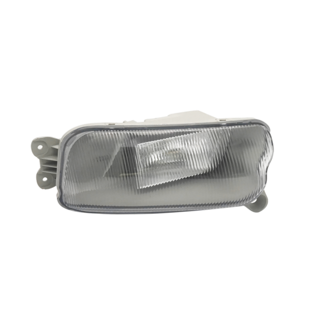 MITSUBISH FIGHTER 2011 FOG LAMP
