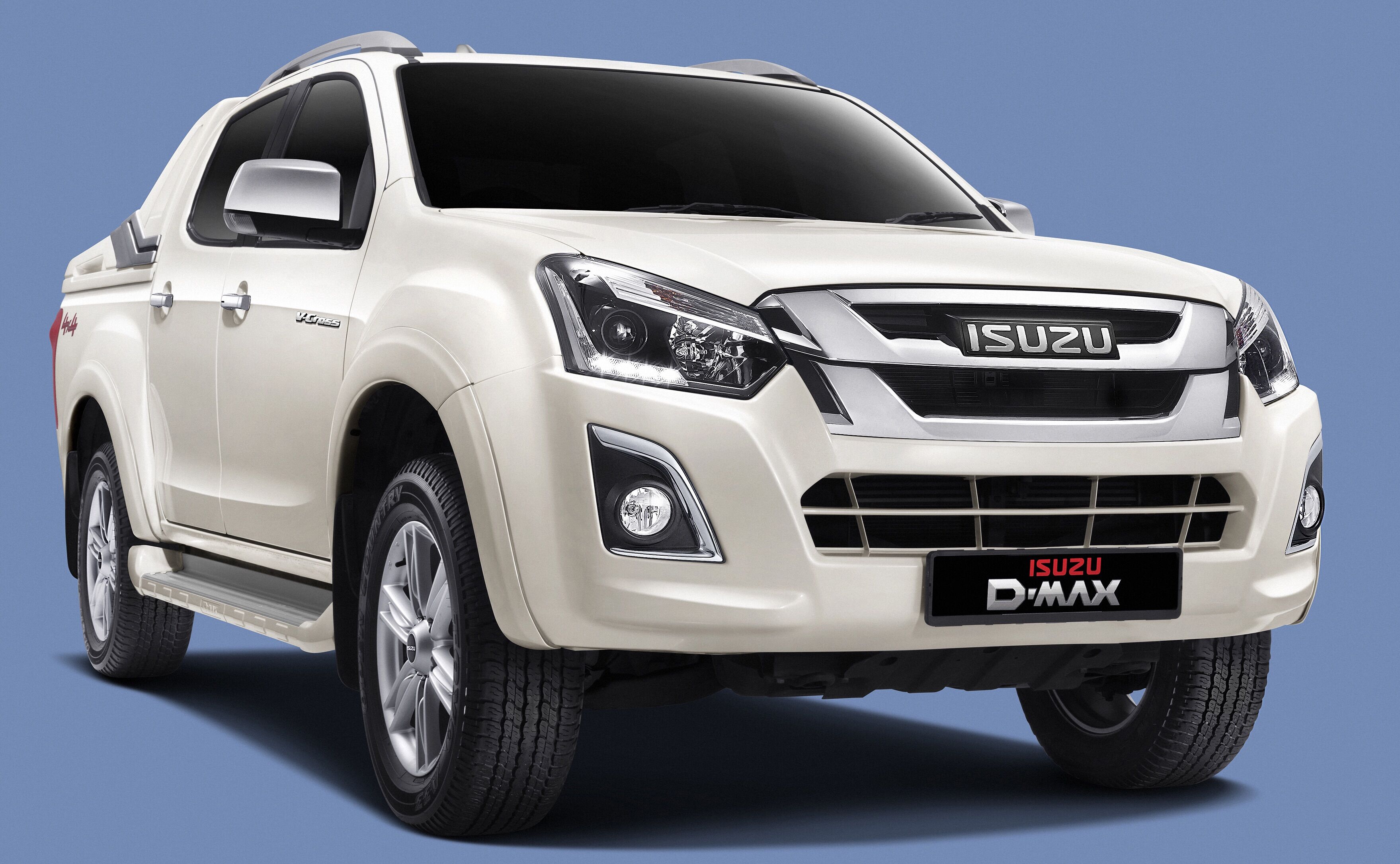 ISUZU DMAX2017 HEAD LAMP WITH LENS