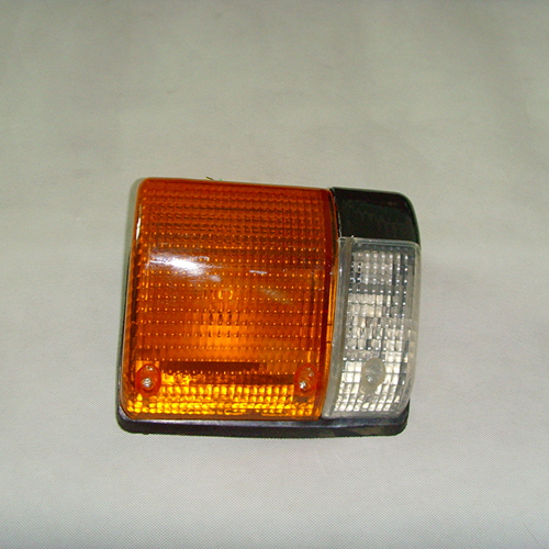 113 CORNER LAMP